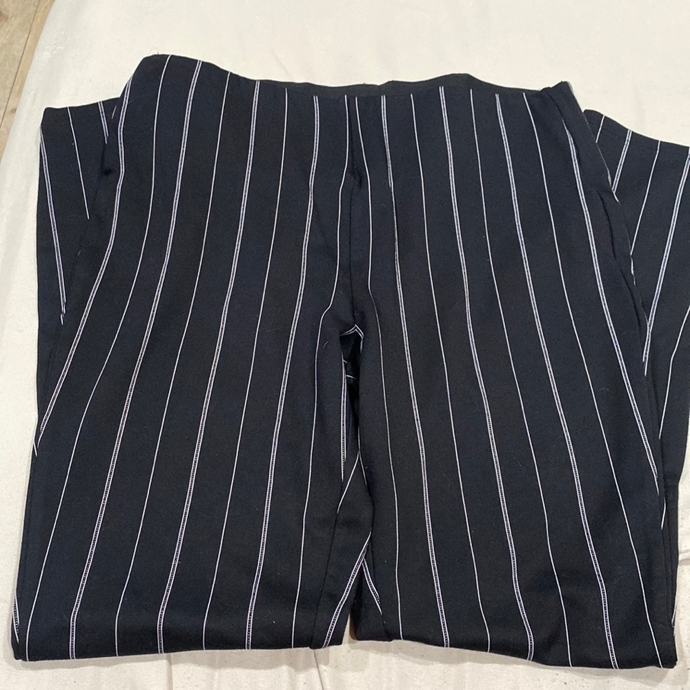 Fashion Nova Stripped Mid Waist Legging Pants
